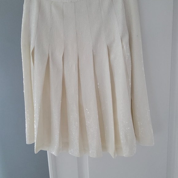 NWT BCBGMAXAZRIA sequined chiffon skirt - Picture 4 of 8